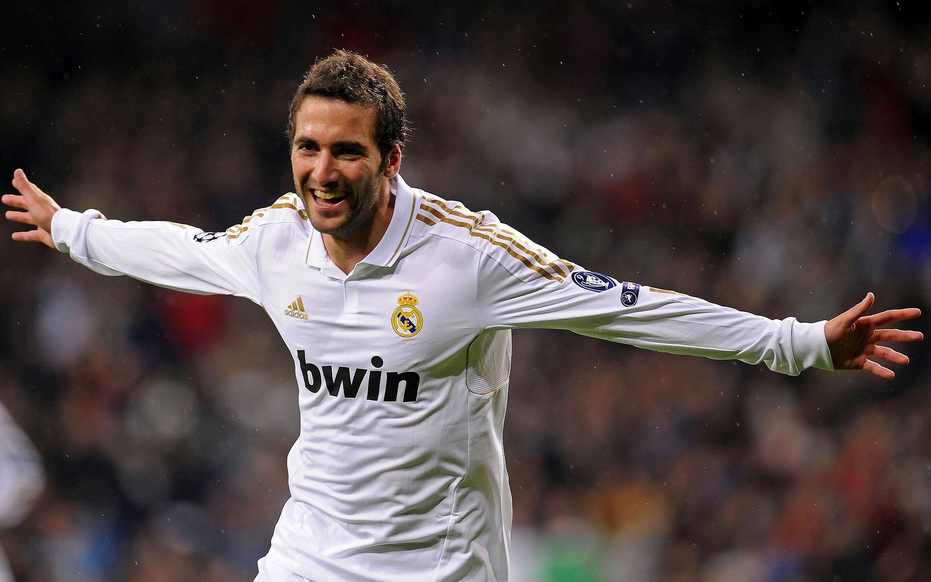 冬奥场馆智能系统协助运动员热身训练，冬奥会设备